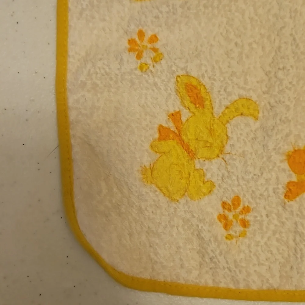 VINTAGE CARTERS BABY BIB YELLOW ORANGE WHITE